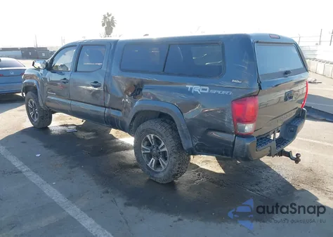 2017 Toyota Tacoma Trd Sport z USA, uszkodzony, nr VIN 3TMBZ5DN2HM008806